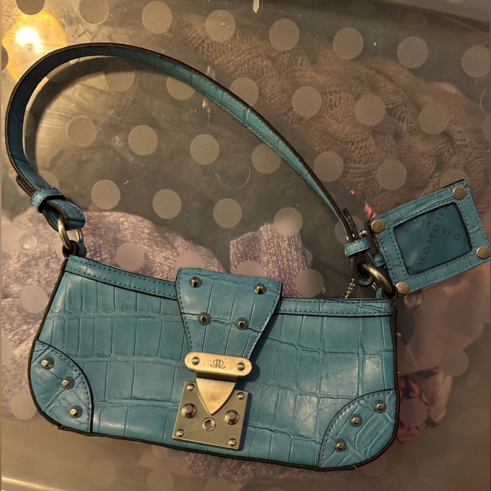 JLO purse - like new!